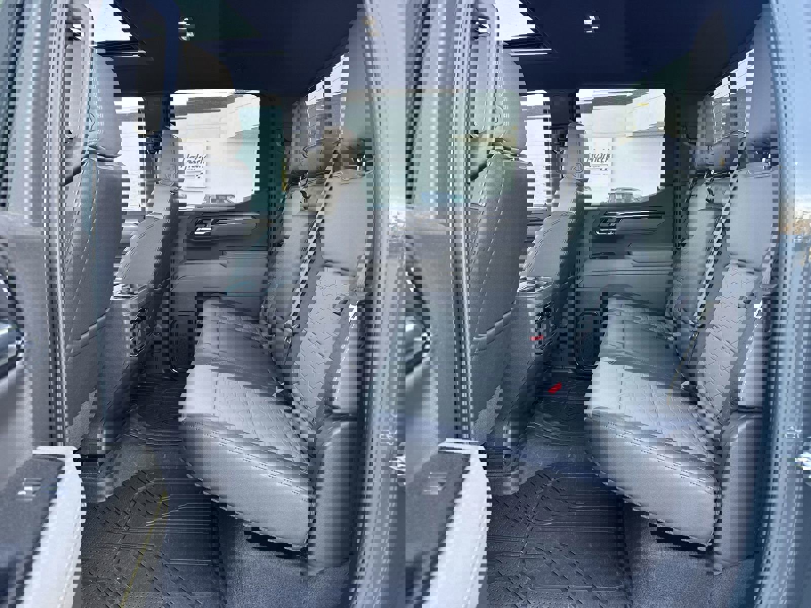 Certified 2025 Chevrolet Silverado 1500 ZR2 w/ Technology Package image 31