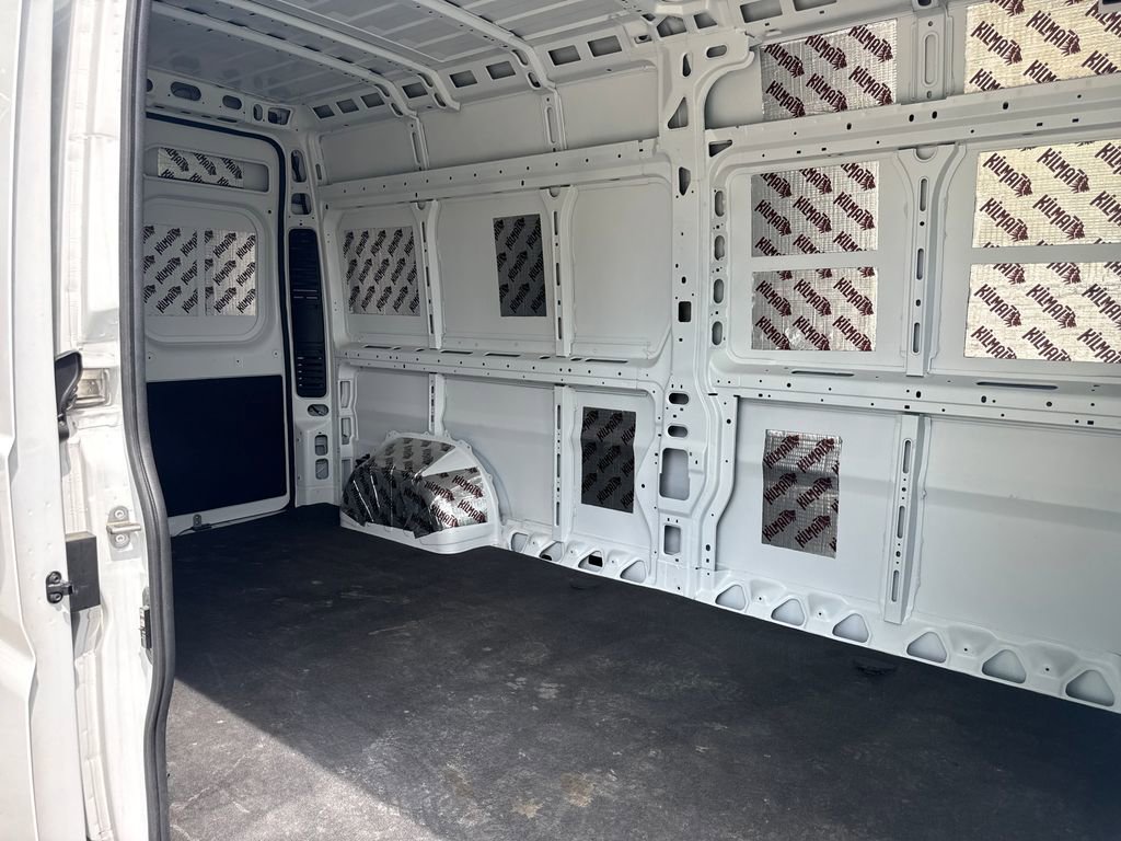 Used 2024 RAM ProMaster 2500 FWD image 32