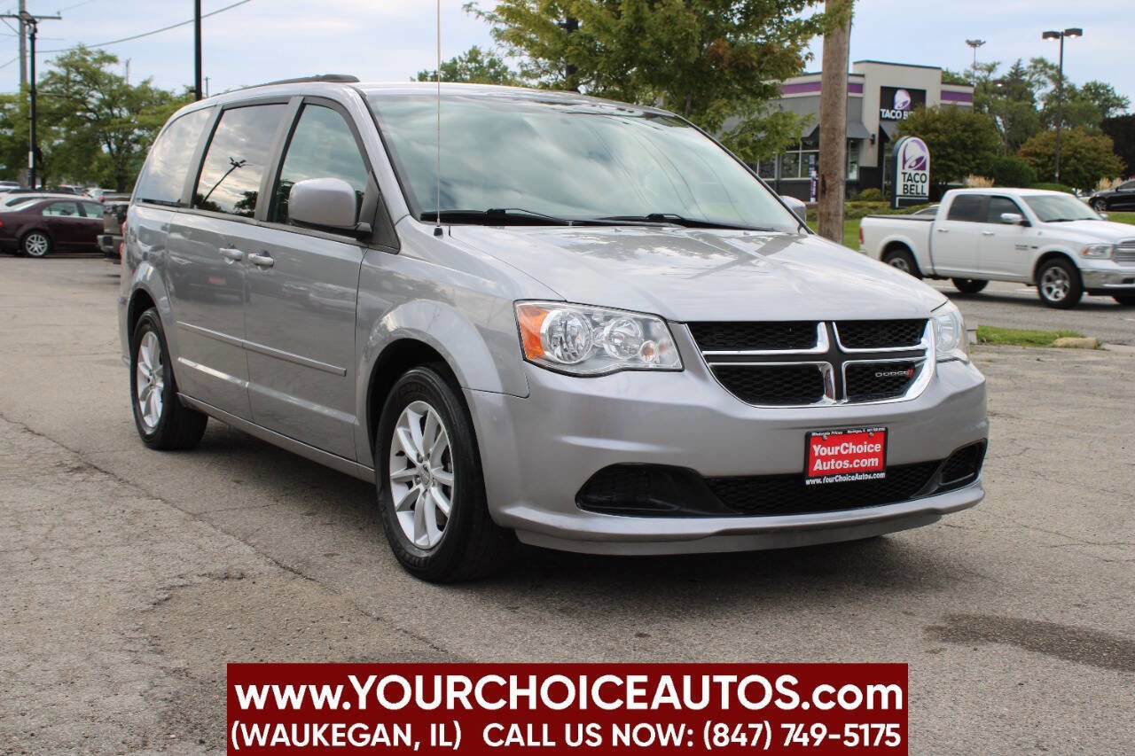 Used 2015 Dodge Grand Caravan SXT image 3