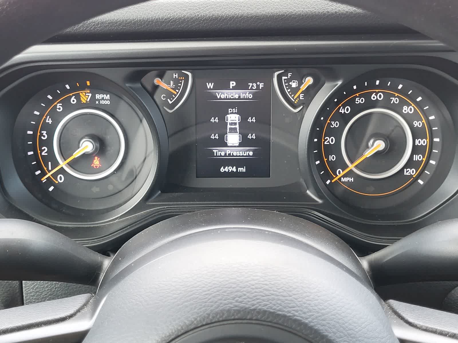 Used 2025 Jeep Gladiator Sport AWD/4WD image 15