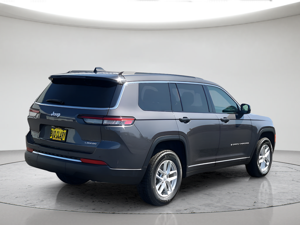 New 2025 Jeep Grand Cherokee L Laredo w/ Luxury Tech Group I AWD/4WD image 3