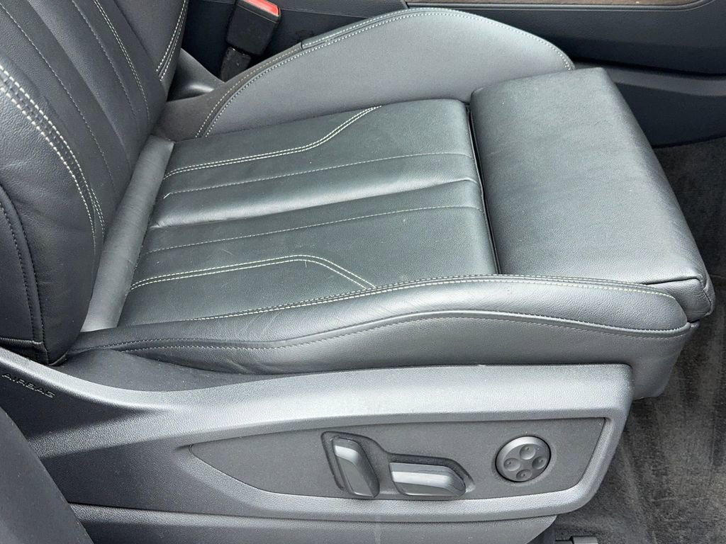 Used 2024 Audi Q5 2.0T Premium image 47