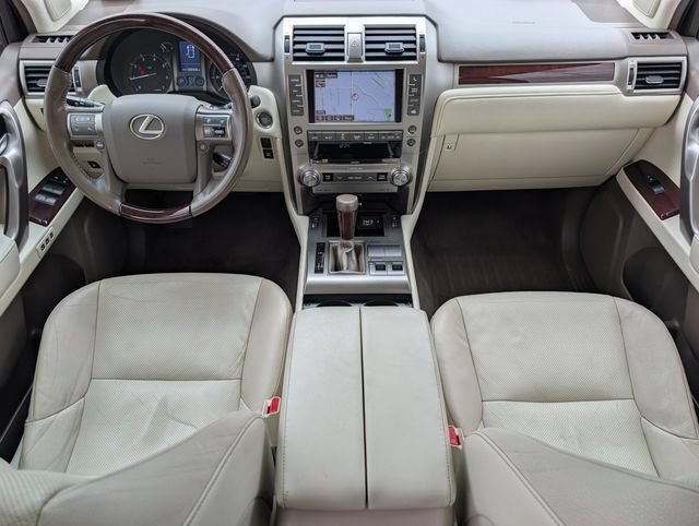 Used 2017 Lexus GX 460 Premium AWD/4WD image 20