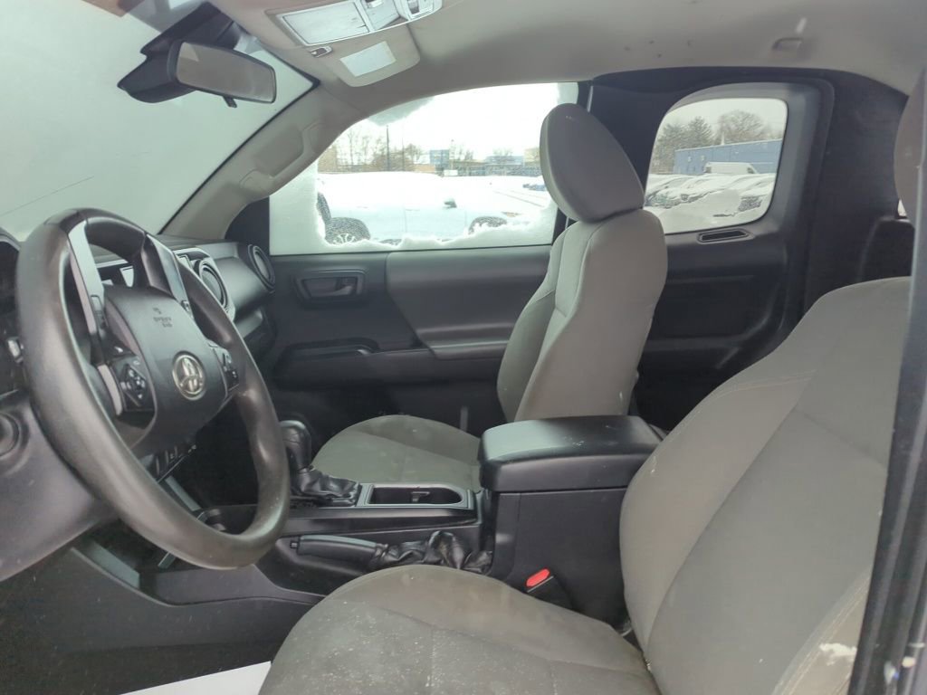 Used 2021 Toyota Tacoma SR image 6