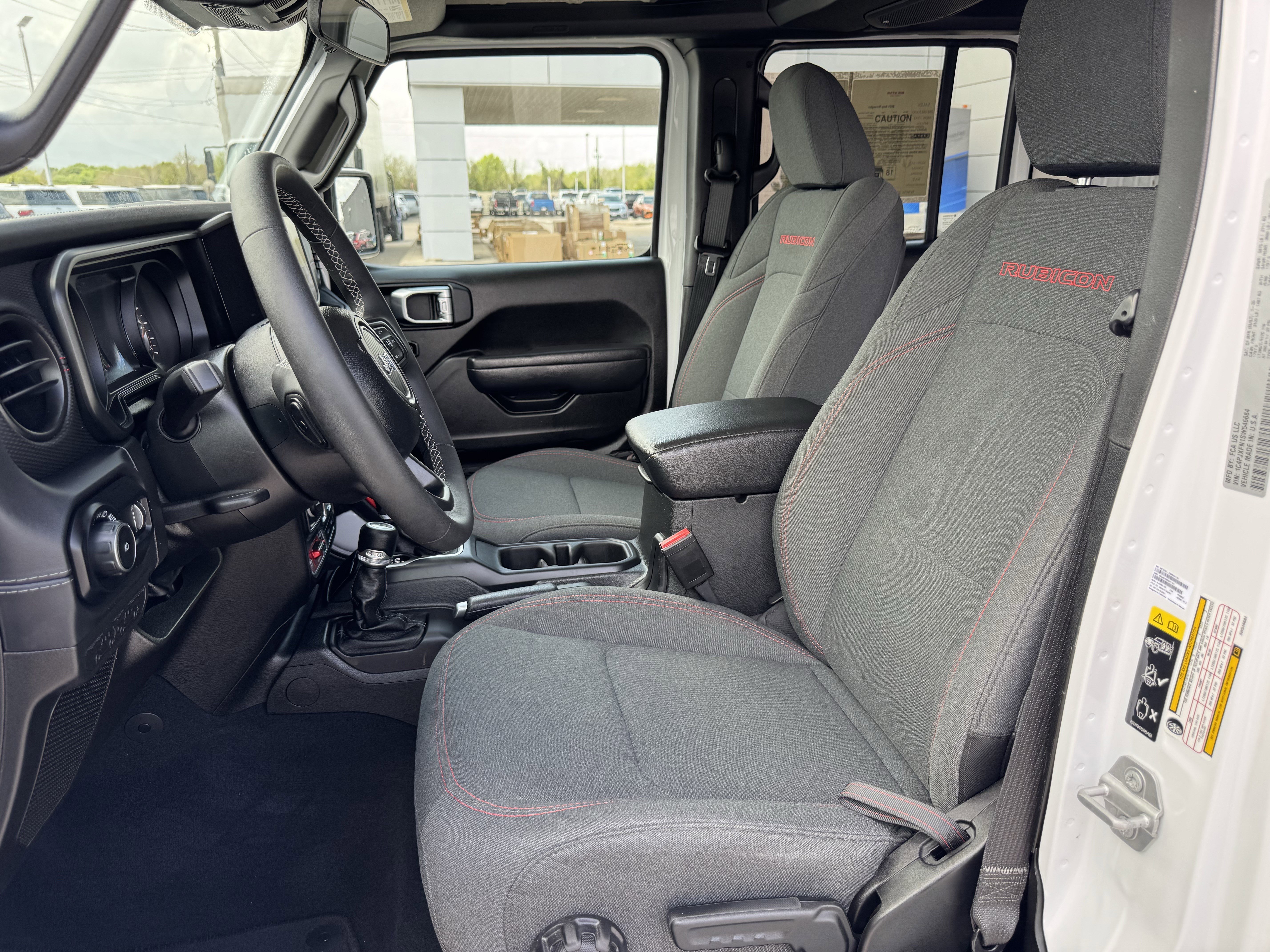 Used 2025 Jeep Wrangler Unlimited Rubicon image 27