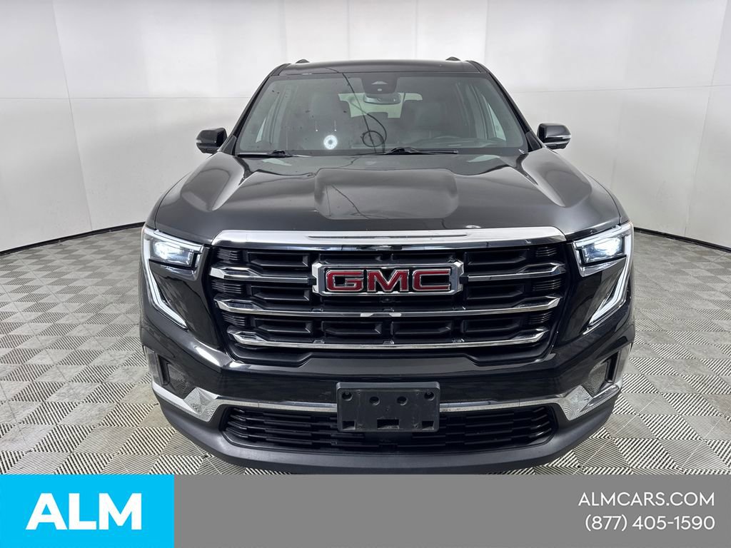 Used 2024 GMC Acadia Elevation image 3