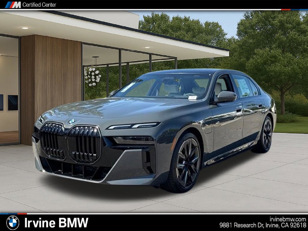 New 2026 BMW 750e xDrive