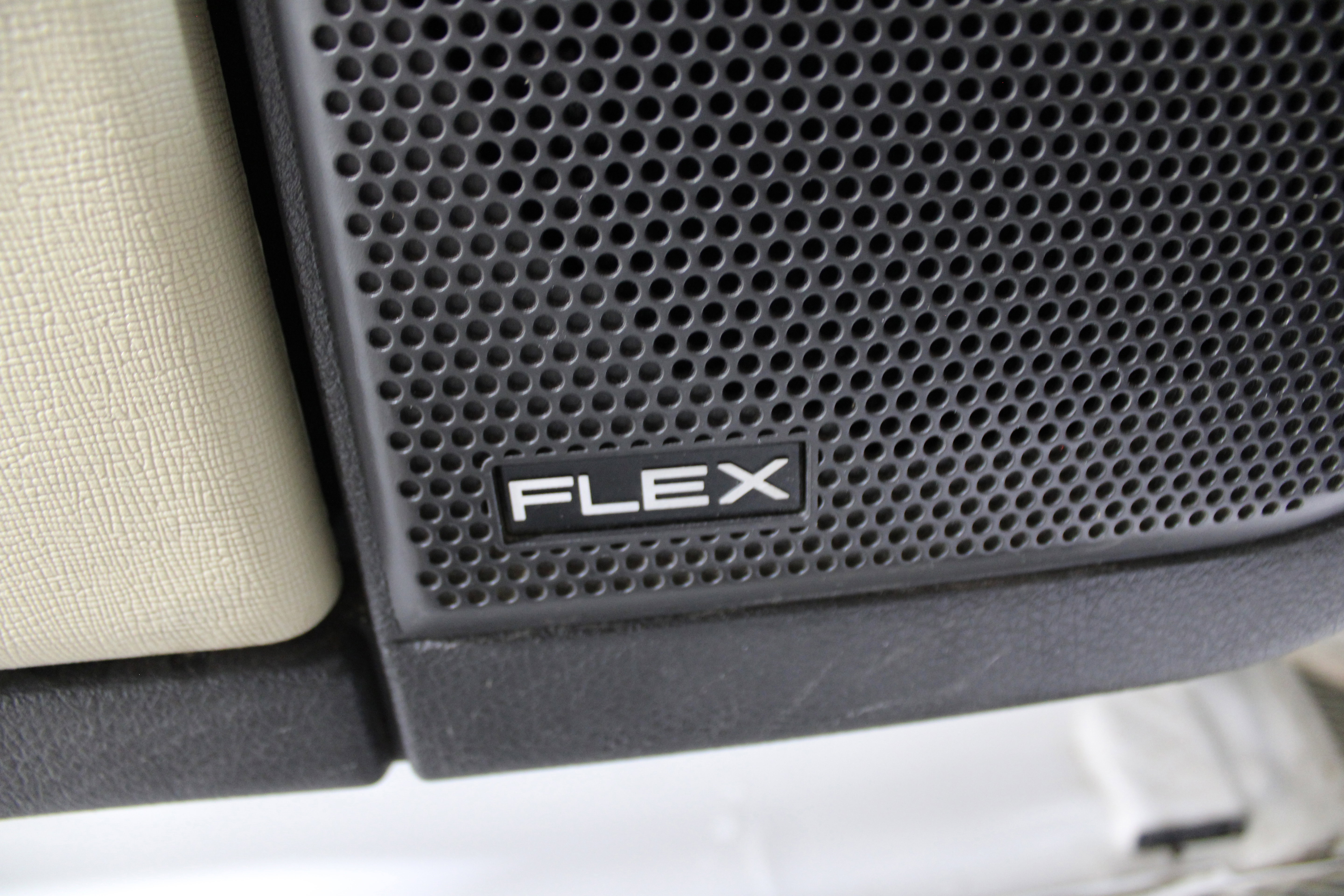 Used 2016 Ford Flex Limited w/ Equipment Group 301A image 7