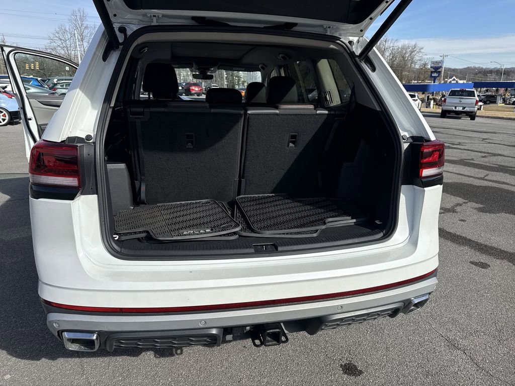 Certified 2024 Volkswagen Atlas Peak Edition SEL image 47