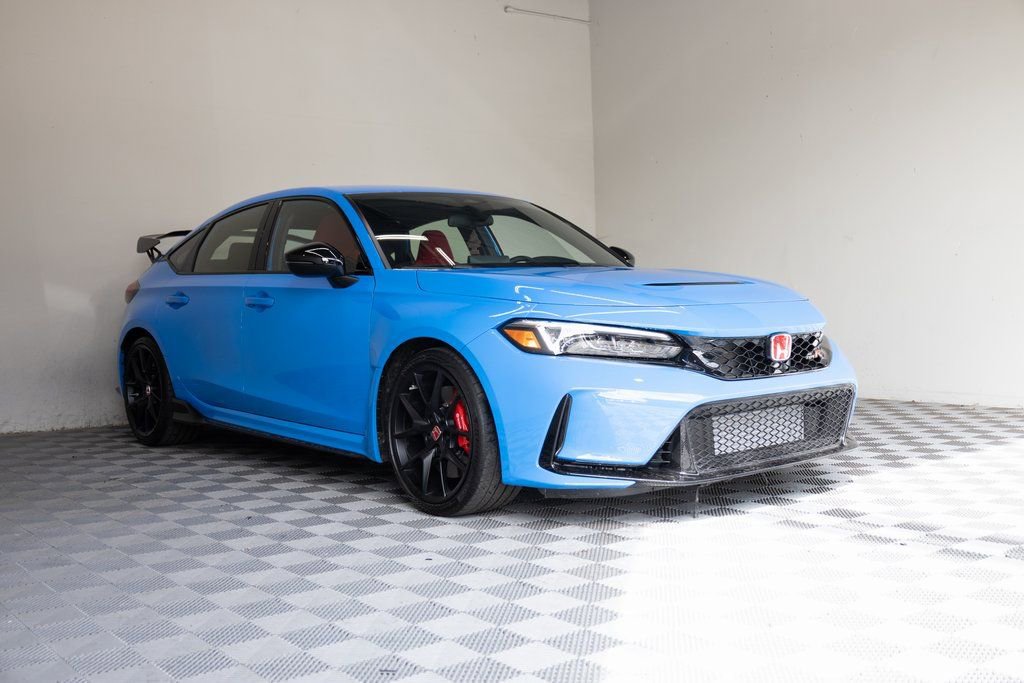 Used 2025 Honda Civic Type R image 6