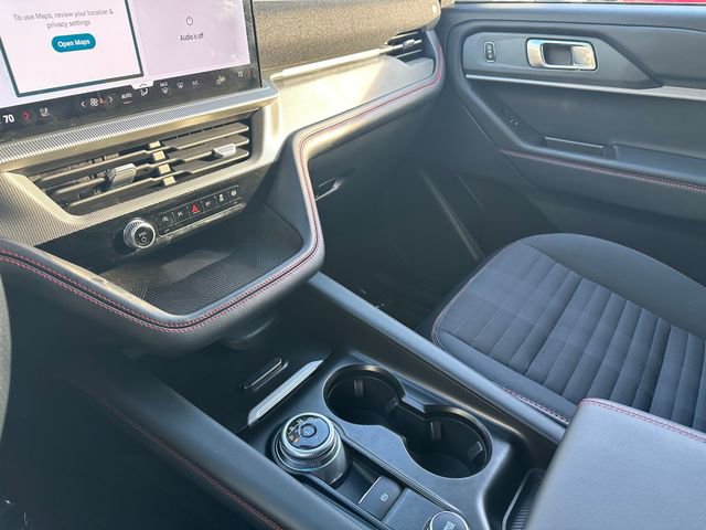 Used 2025 Ford Explorer ST-Line w/ ST-Line Street Pack image 17