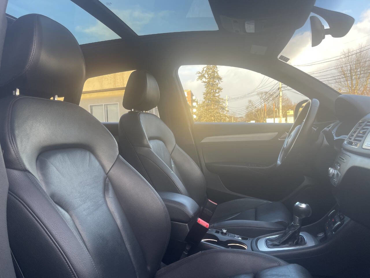 Used 2018 Audi Q3 2.0T Premium image 28