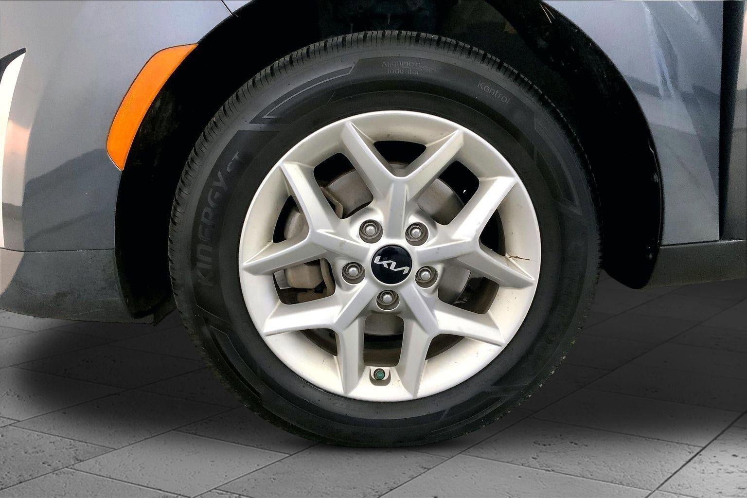 Certified 2023 Kia Soul S FWD image 9