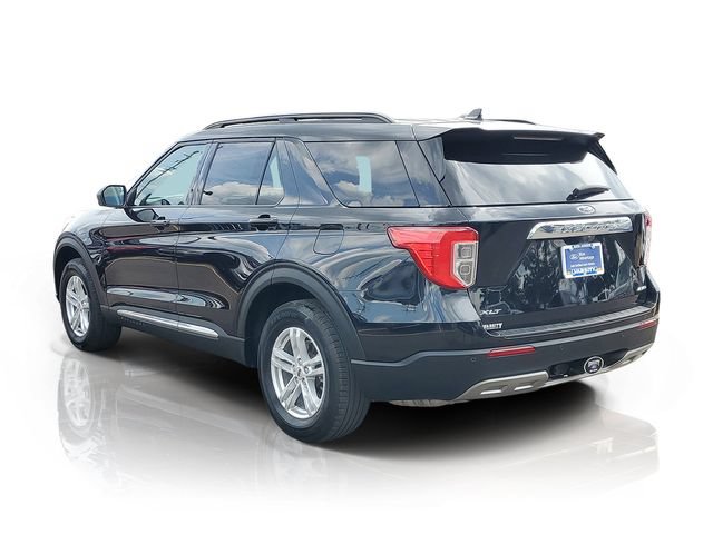 Certified 2024 Ford Explorer XLT w/ Equipment Group 202A AWD/4WD image 3