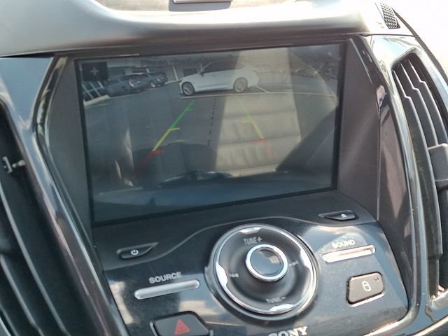 Used 2016 Ford C-MAX Energi SEL w/ Equipment Group 302A FWD image 19