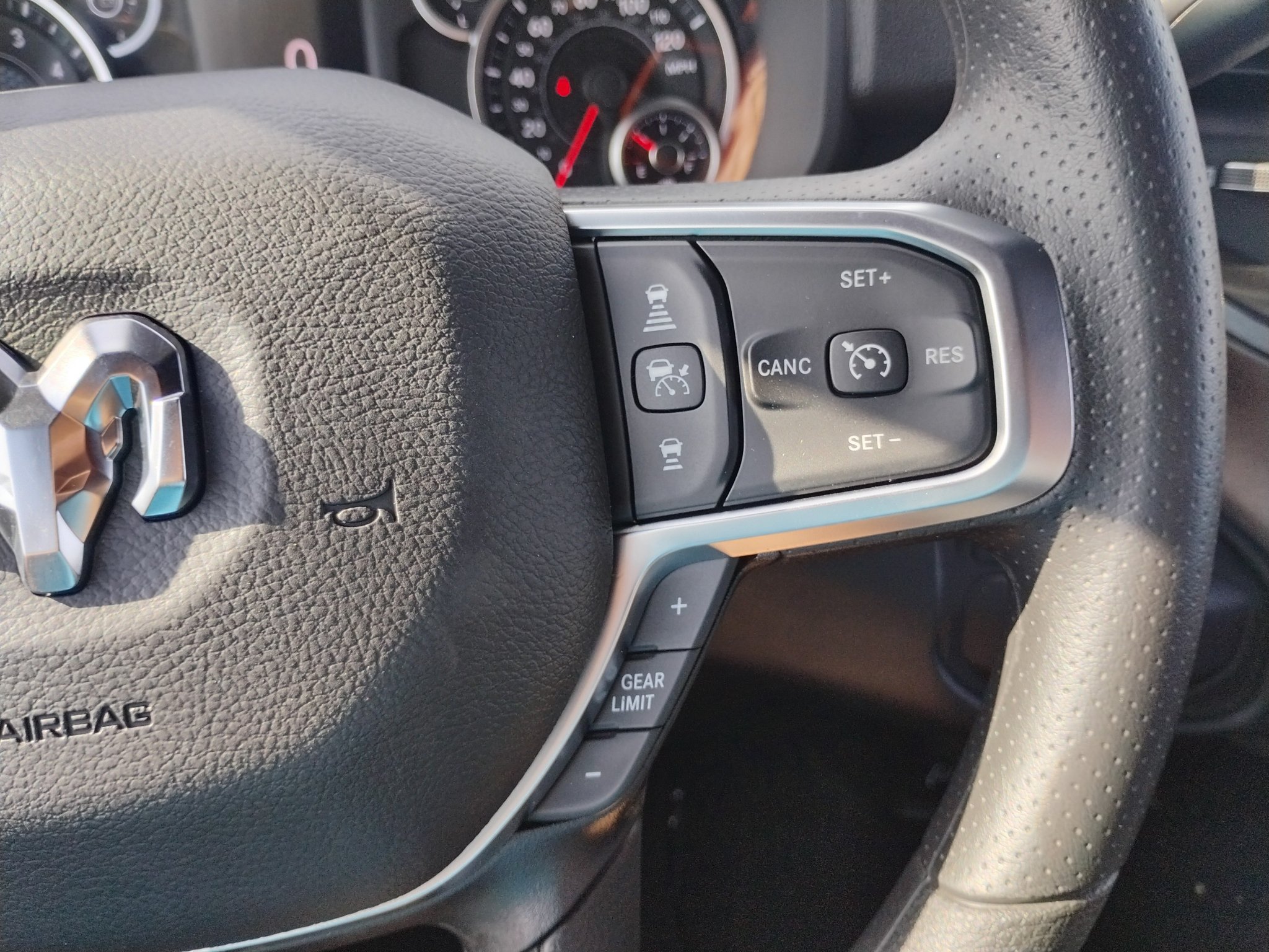 New 2027 RAM 2500 Tradesman AWD/4WD image 39