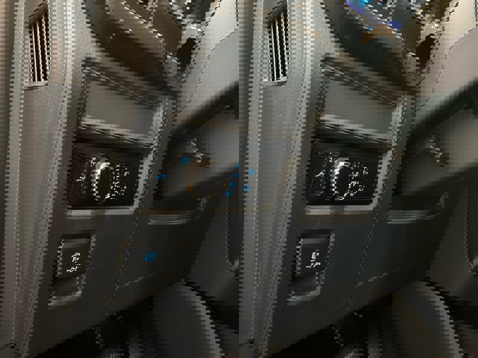 New 2026 Ford F150 STX image 24