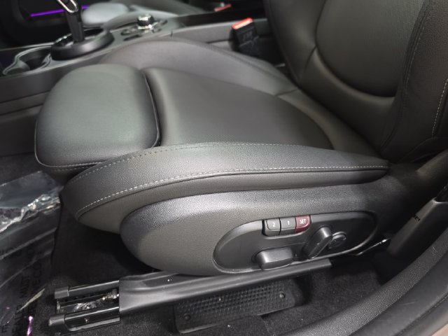Certified 2024 MINI Cooper Countryman S w/ Premium Package FWD image 26