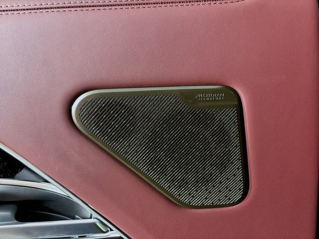 New 2026 Land Rover Range Rover Long Wheelbase Autobiography image 26