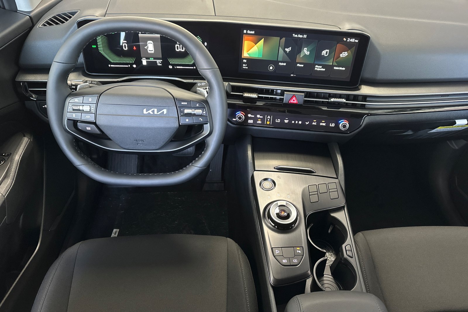 New 2027 Kia Sportage LX FWD image 13