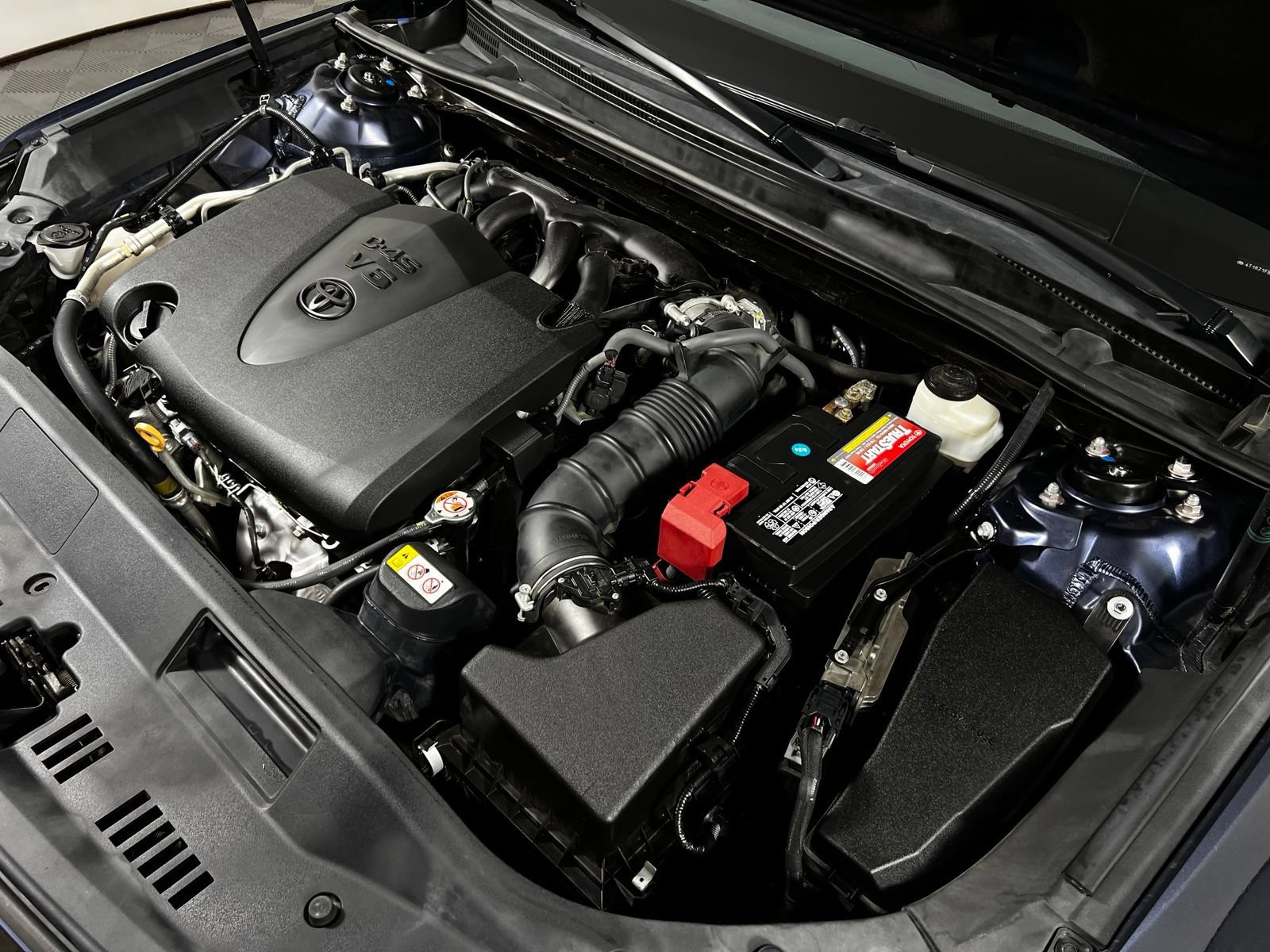 Used 2019 Toyota Avalon XSE FWD image 12