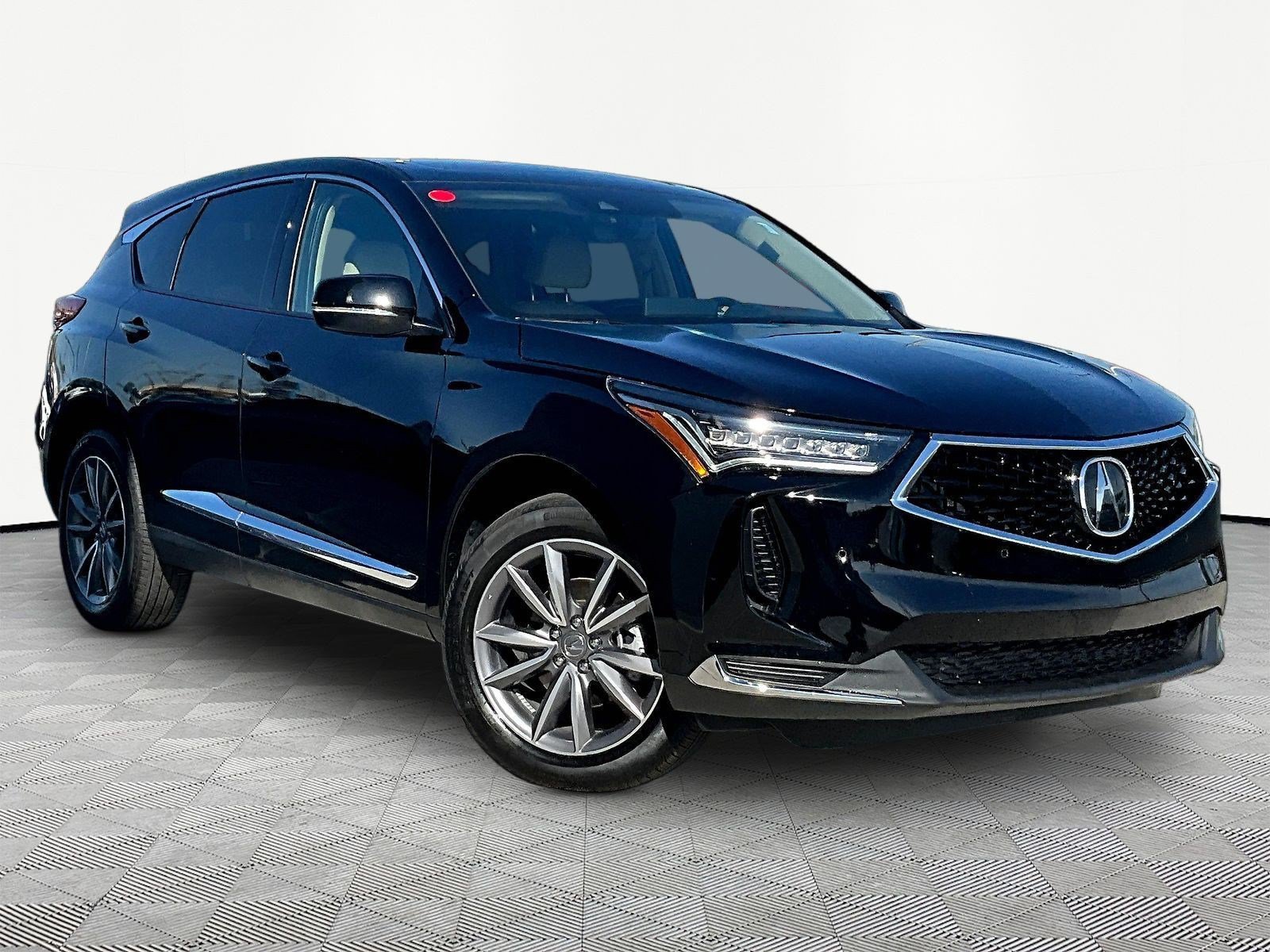 Certified 2024 Acura RDX w/ Technology Package AWD/4WD image 3