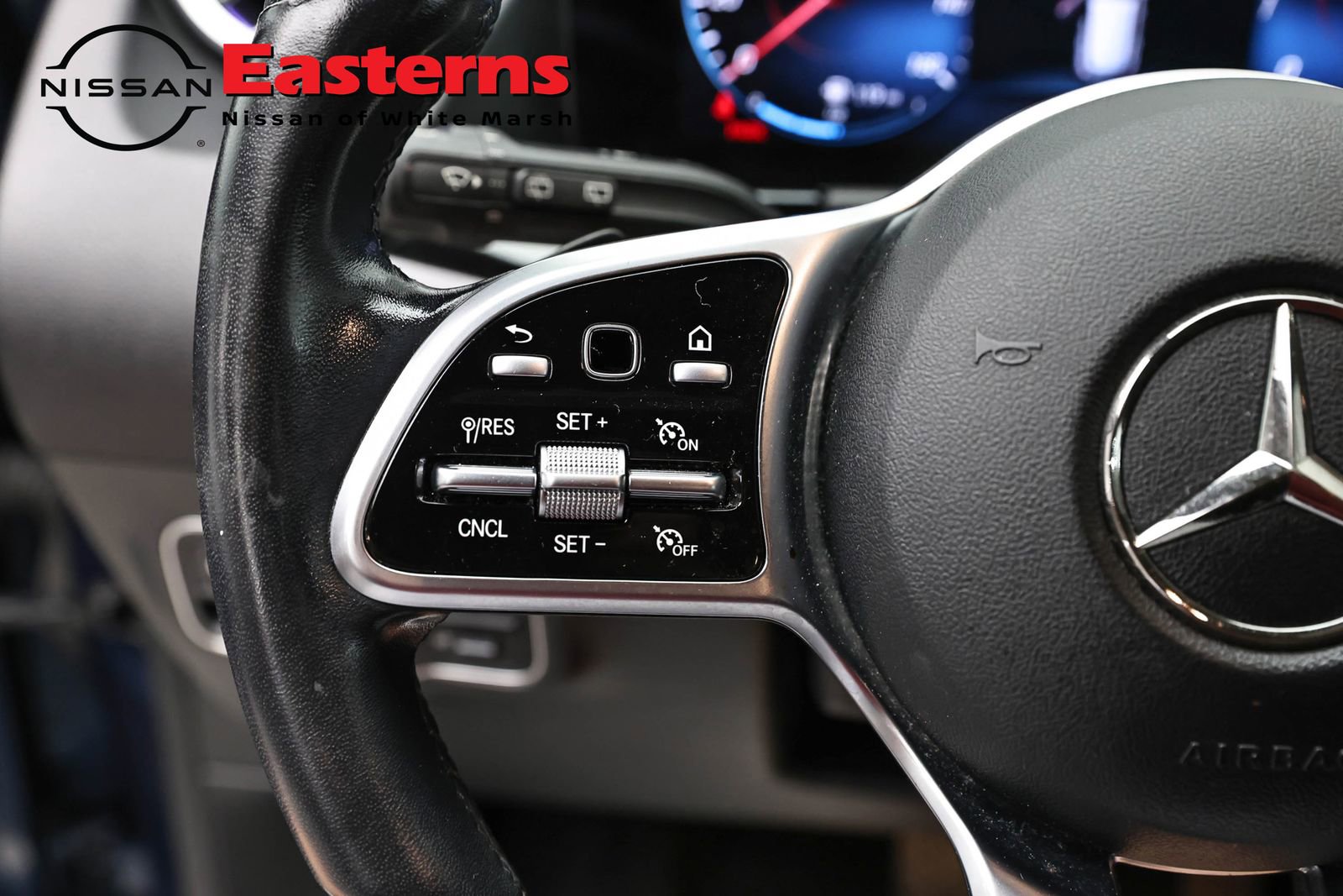 Used 2023 Mercedes-Benz GLA 250 4MATIC w/ Premium Package image 14