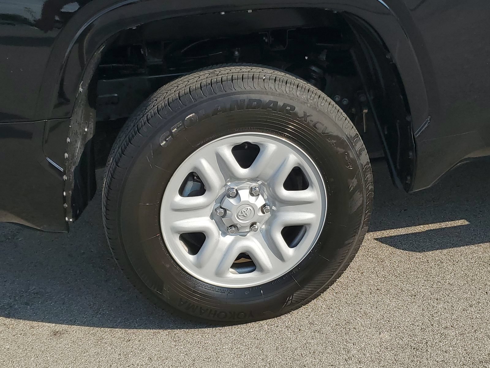 Used 2023 Toyota Tundra SR RWD image 5