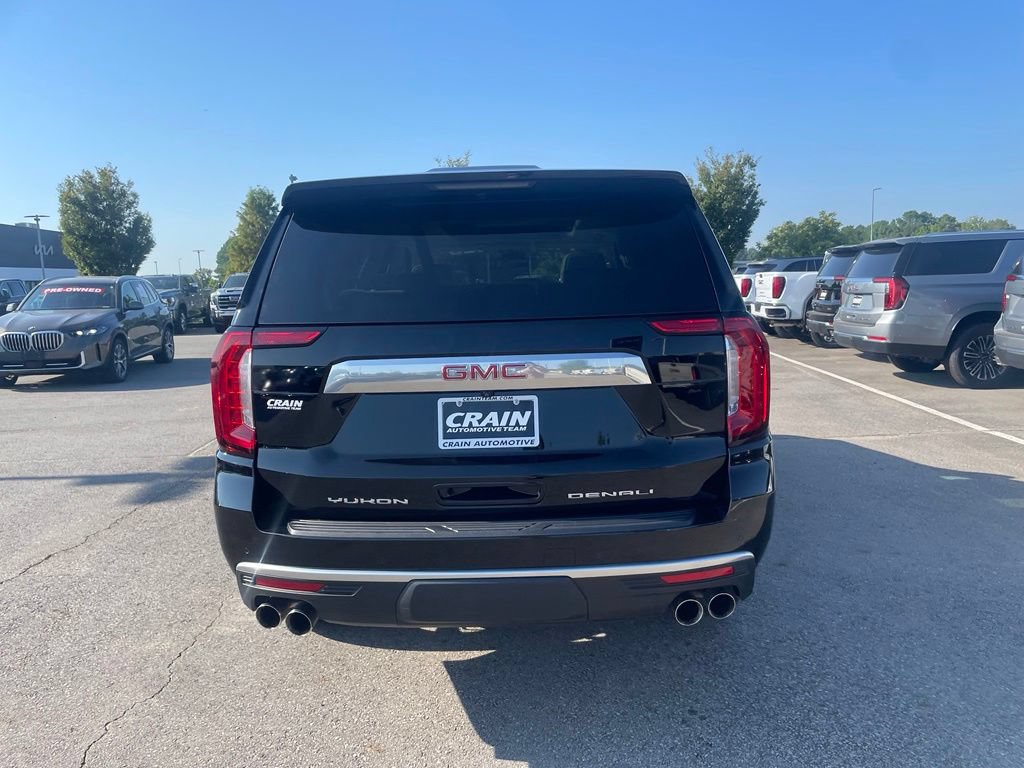 Used 2024 GMC Yukon Denali AWD/4WD image 6