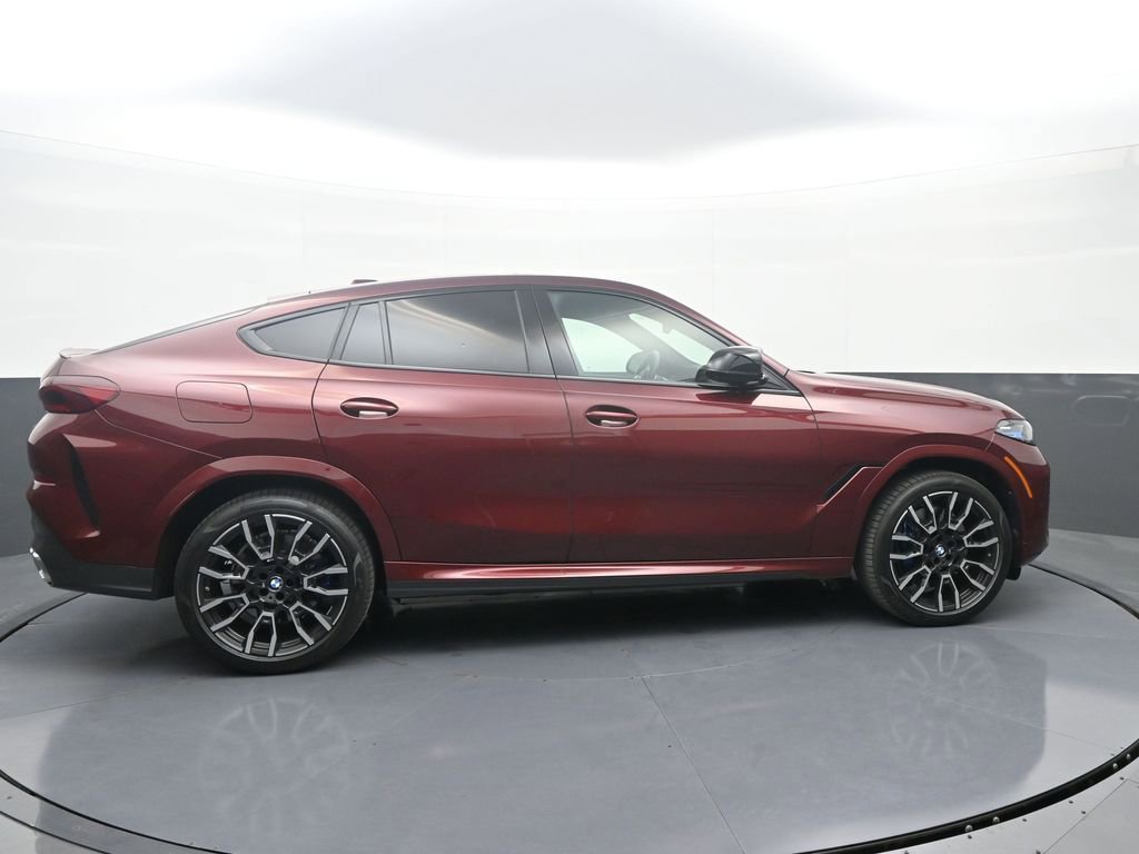 Used 2026 BMW X6 M60i image 8