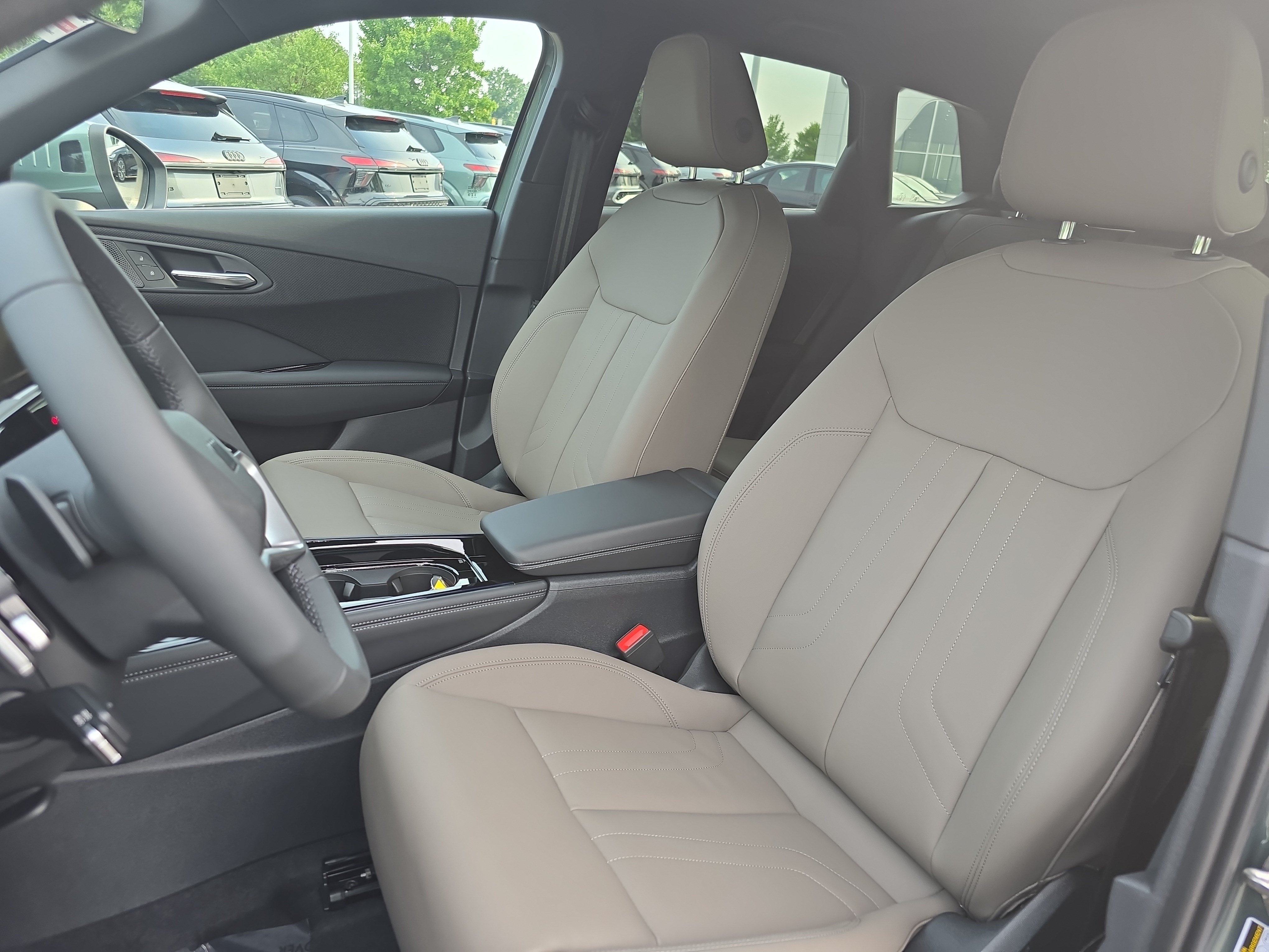 New 2026 Audi Q3 quattro 2.0T AWD/4WD image 14