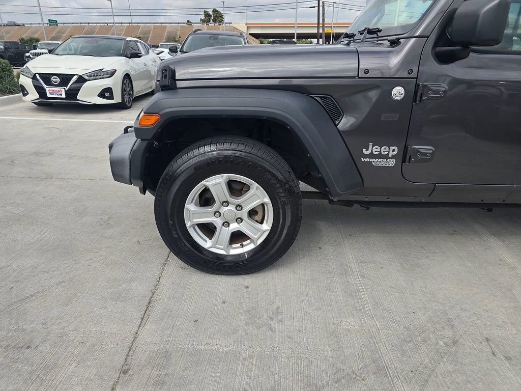 Used 2018 Jeep Wrangler Unlimited Sport S image 7