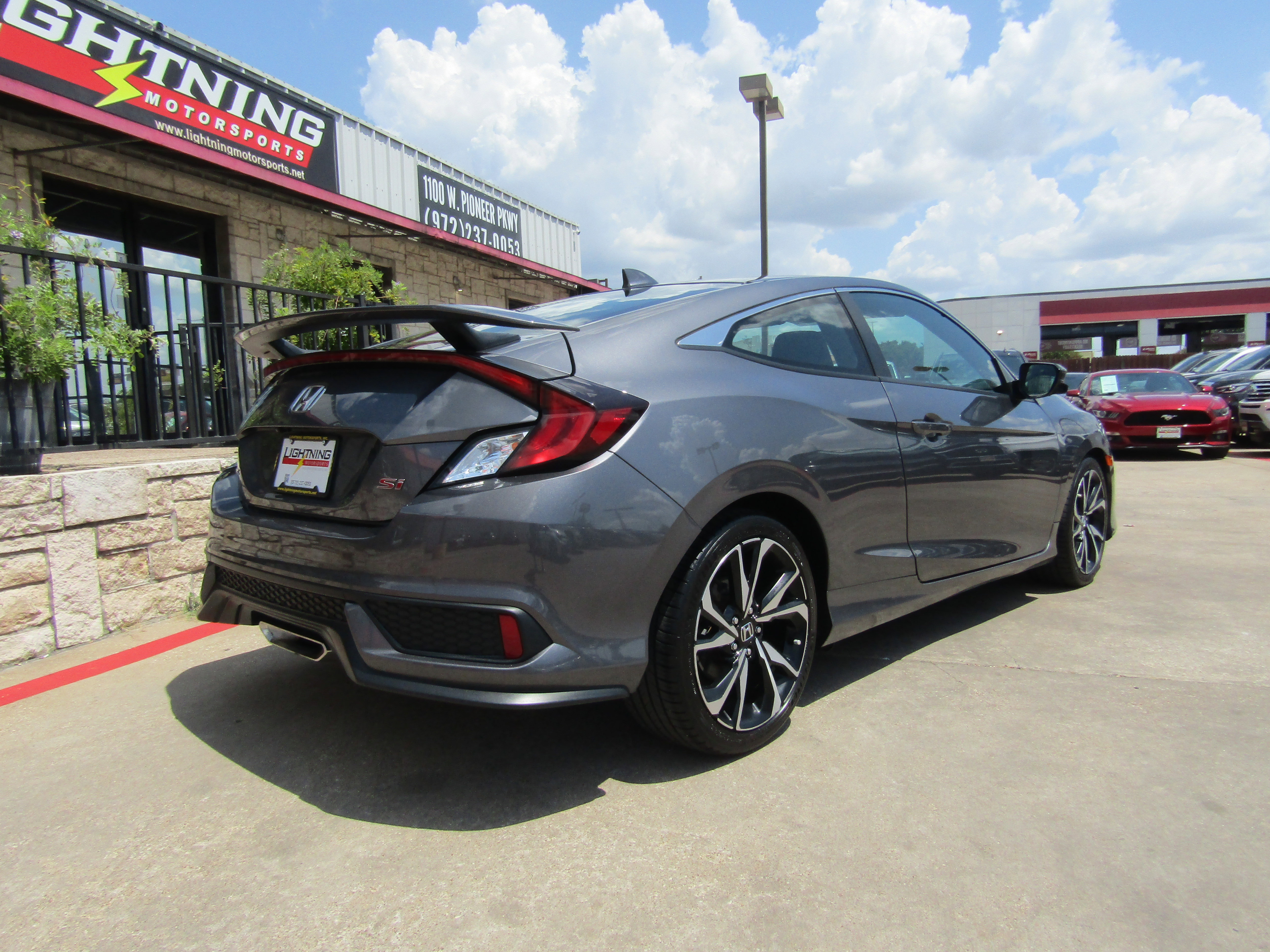 Used 2019 Honda Civic Si image 4