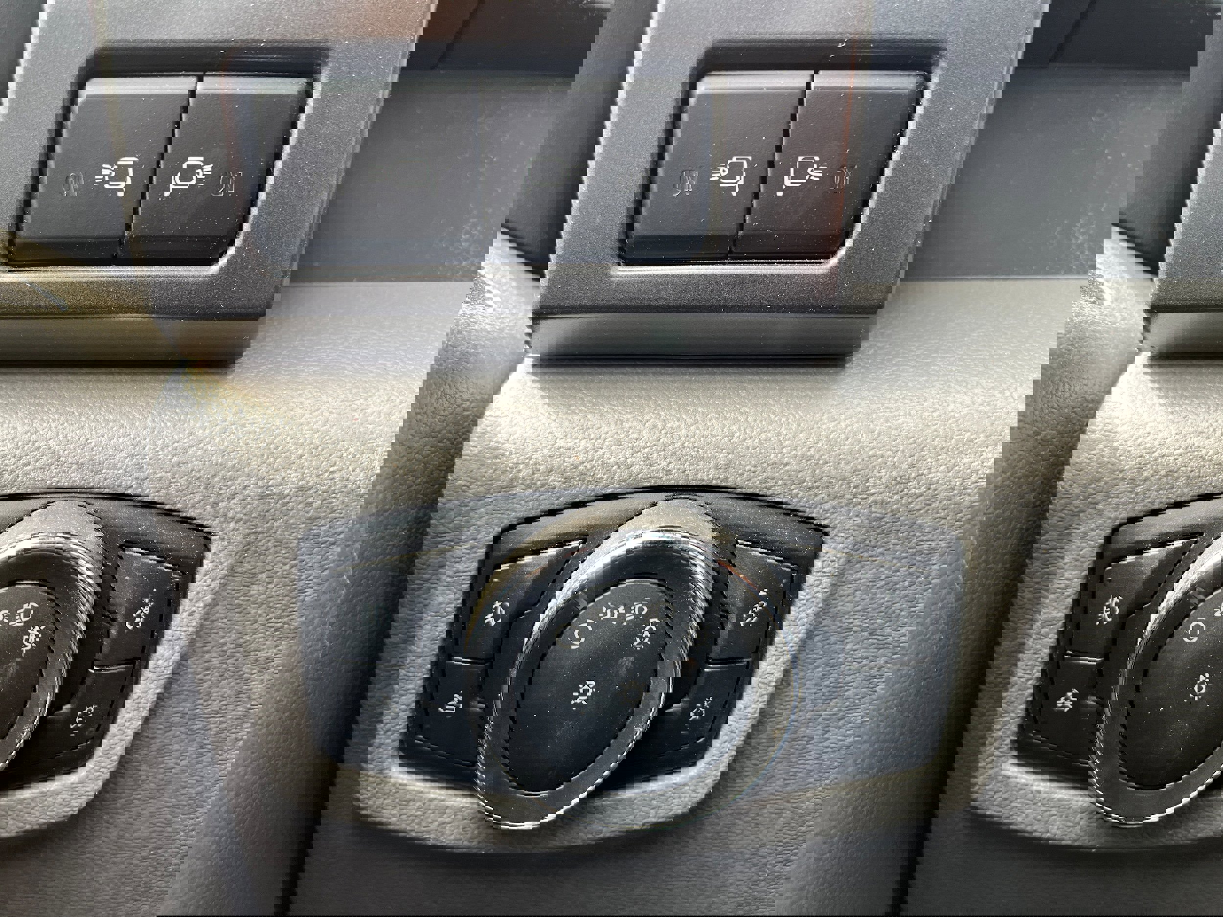 Used 2016 Ford F150 XLT w/ Equipment Group 302A Luxury image 23