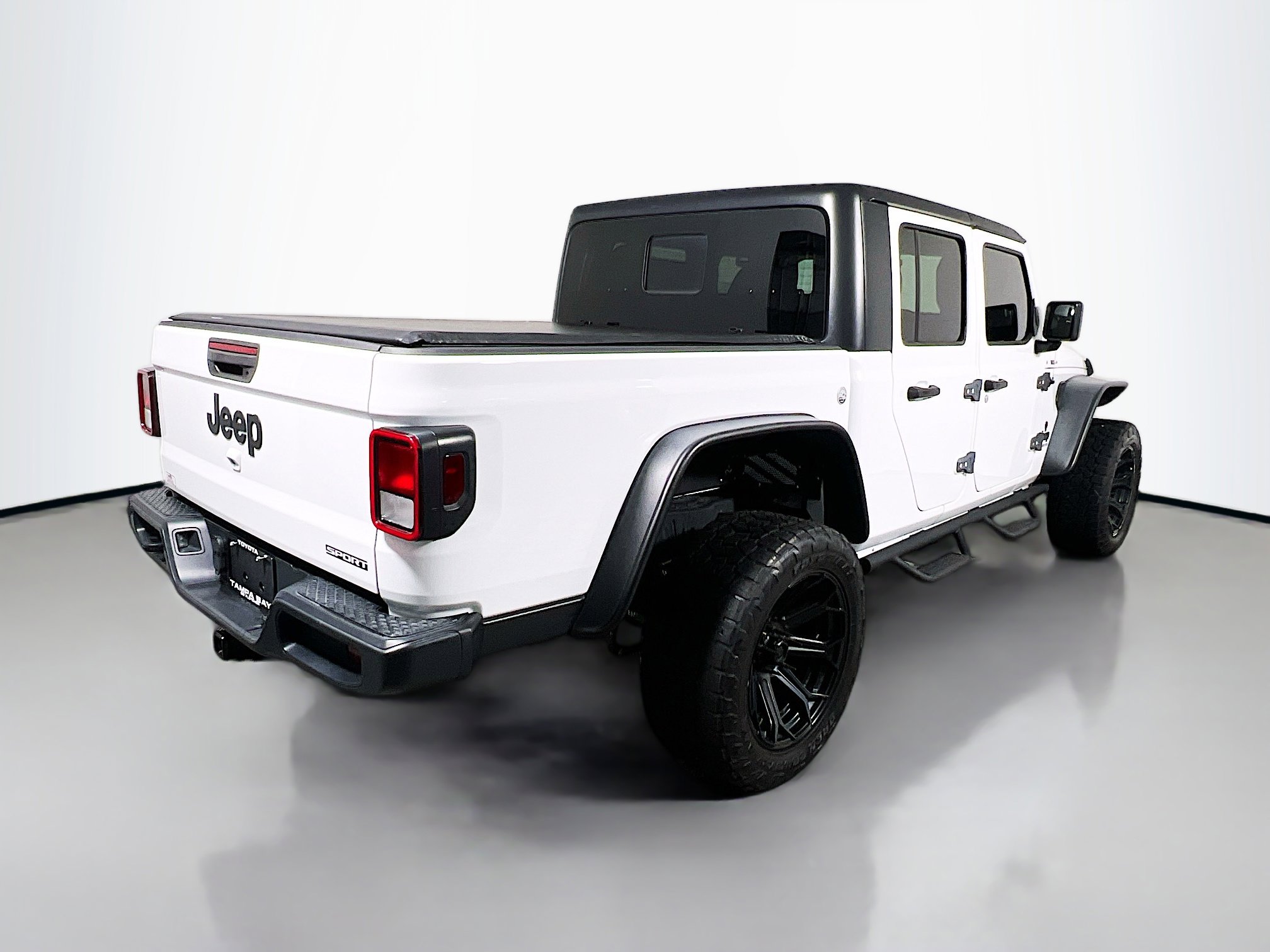 Used 2020 Jeep Gladiator Sport w/ Quick Order Package 24S image 4
