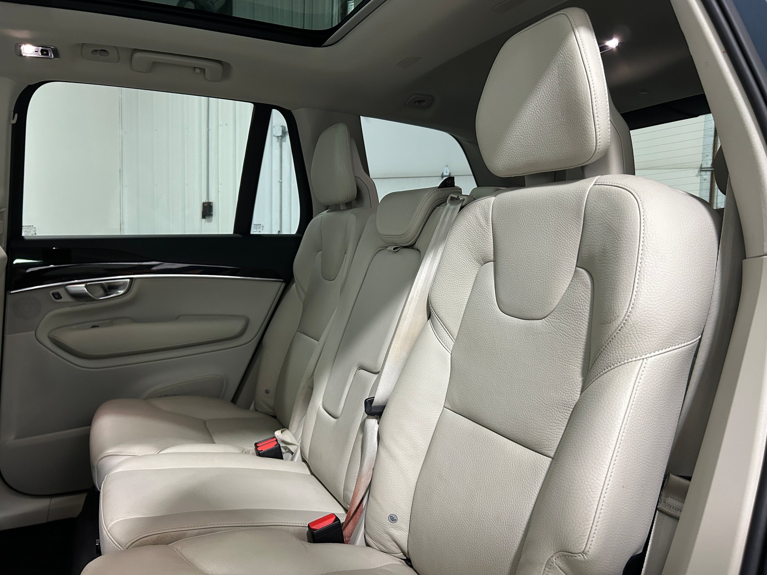 Used 2019 Volvo XC90 T6 Momentum w/ Advanced Package AWD/4WD image 29
