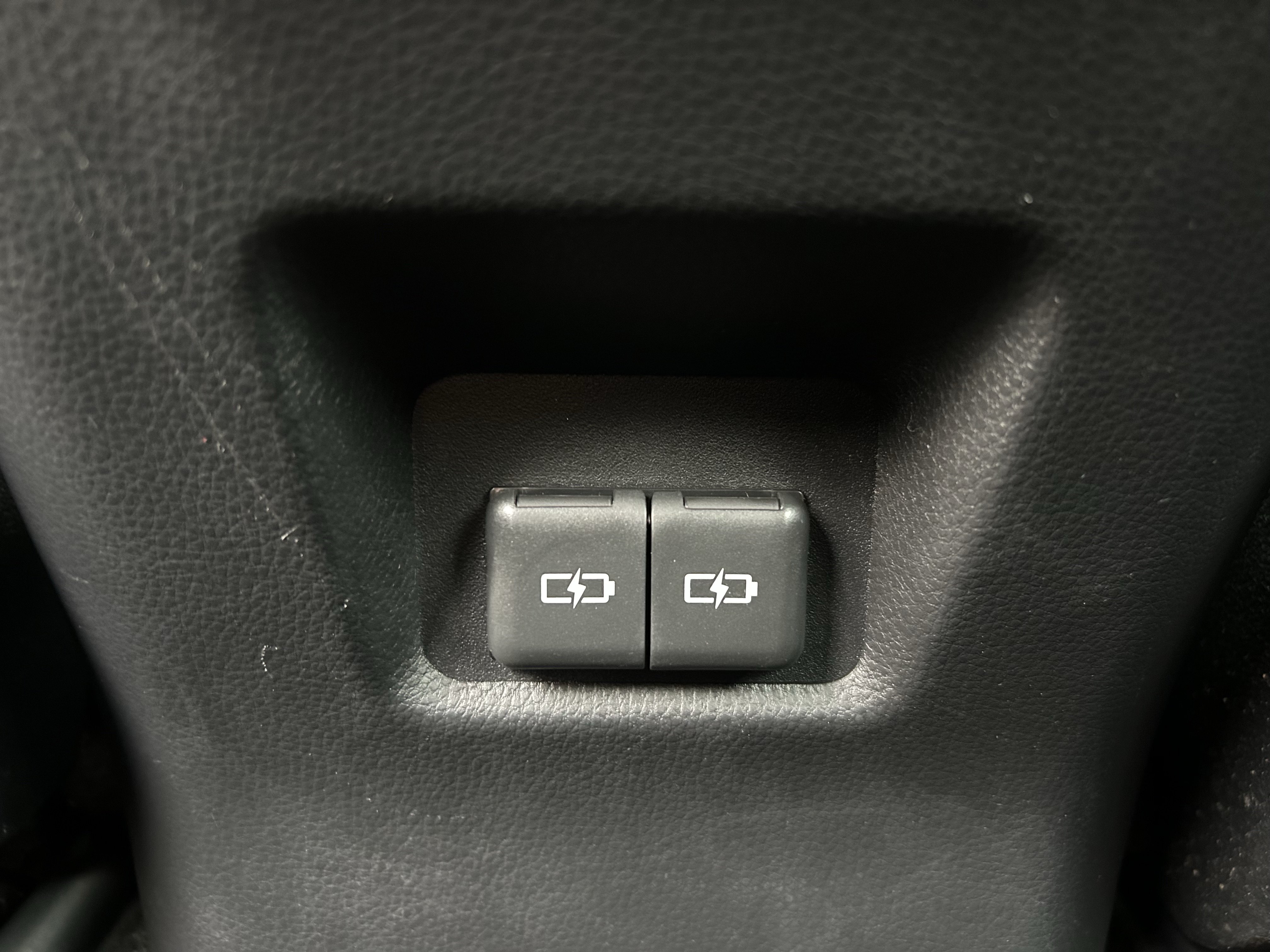 Certified 2025 Toyota RAV4 XLE AWD/4WD image 19