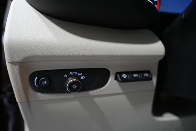 Used 2023 Buick Envision Avenir AWD/4WD image 14