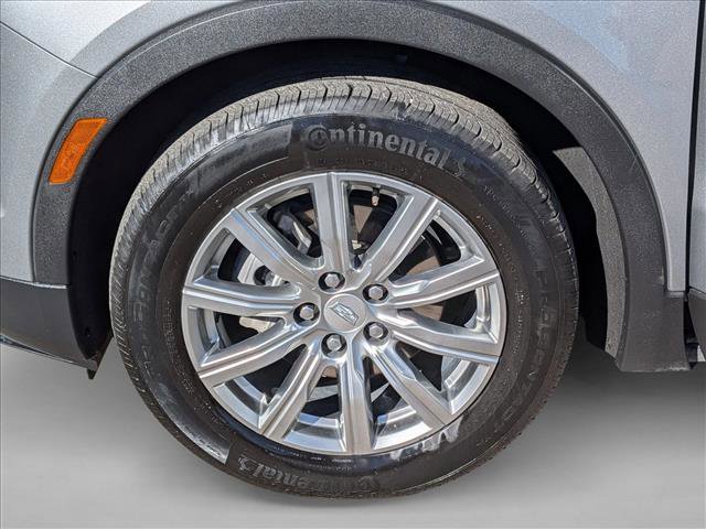 Used 2023 Cadillac XT4 Premium Luxury image 9