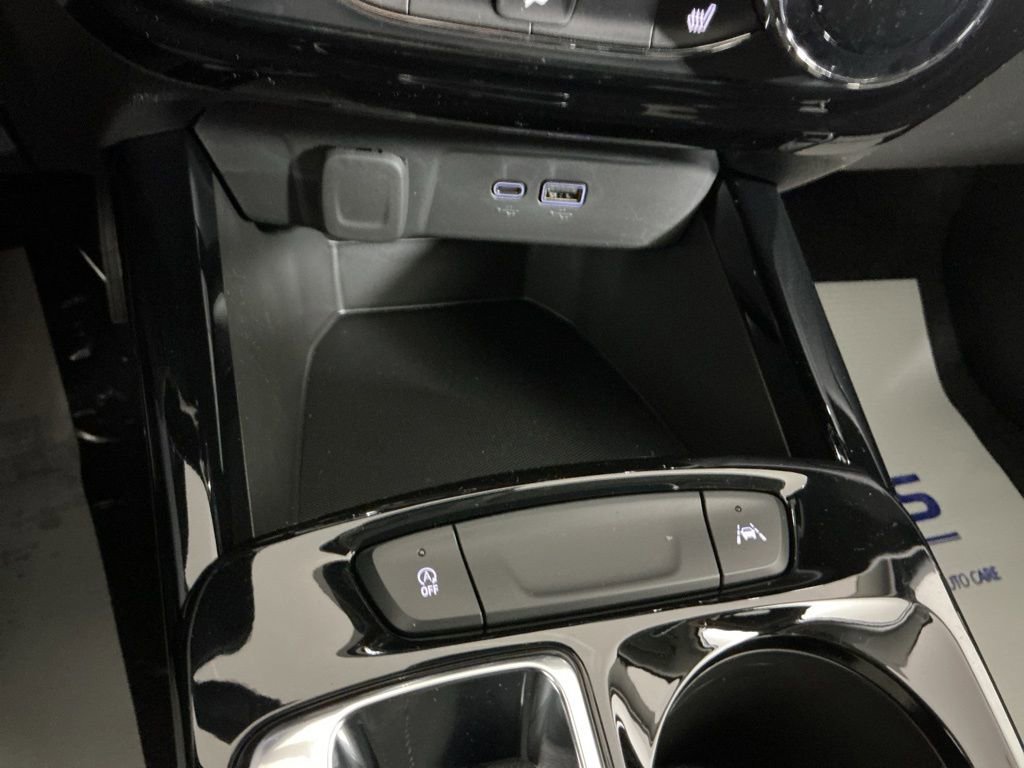 New 2026 Chevrolet Trax ACTIV FWD image 17