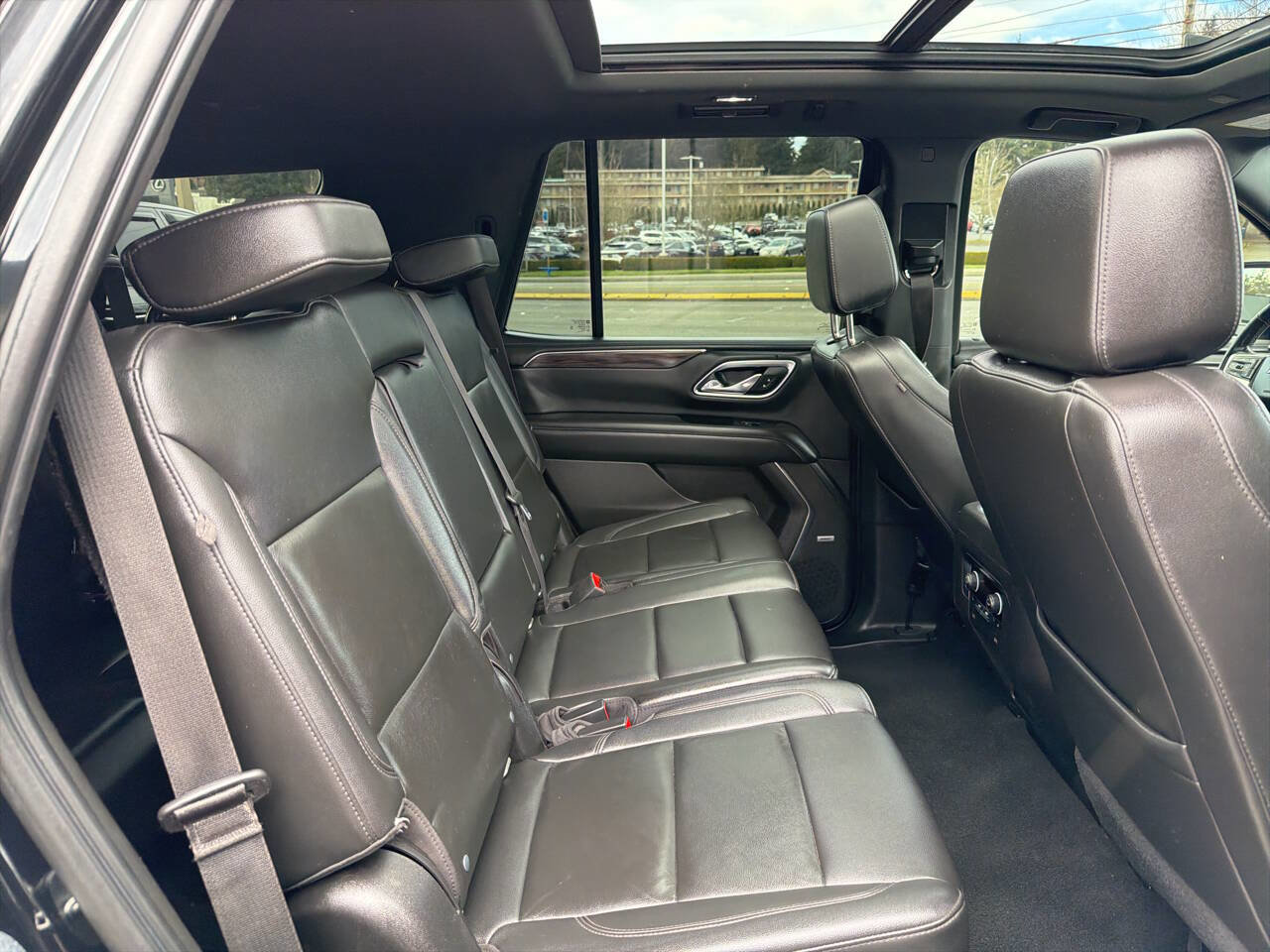 Used 2021 Chevrolet Tahoe LT w/ LT Signature Package image 20