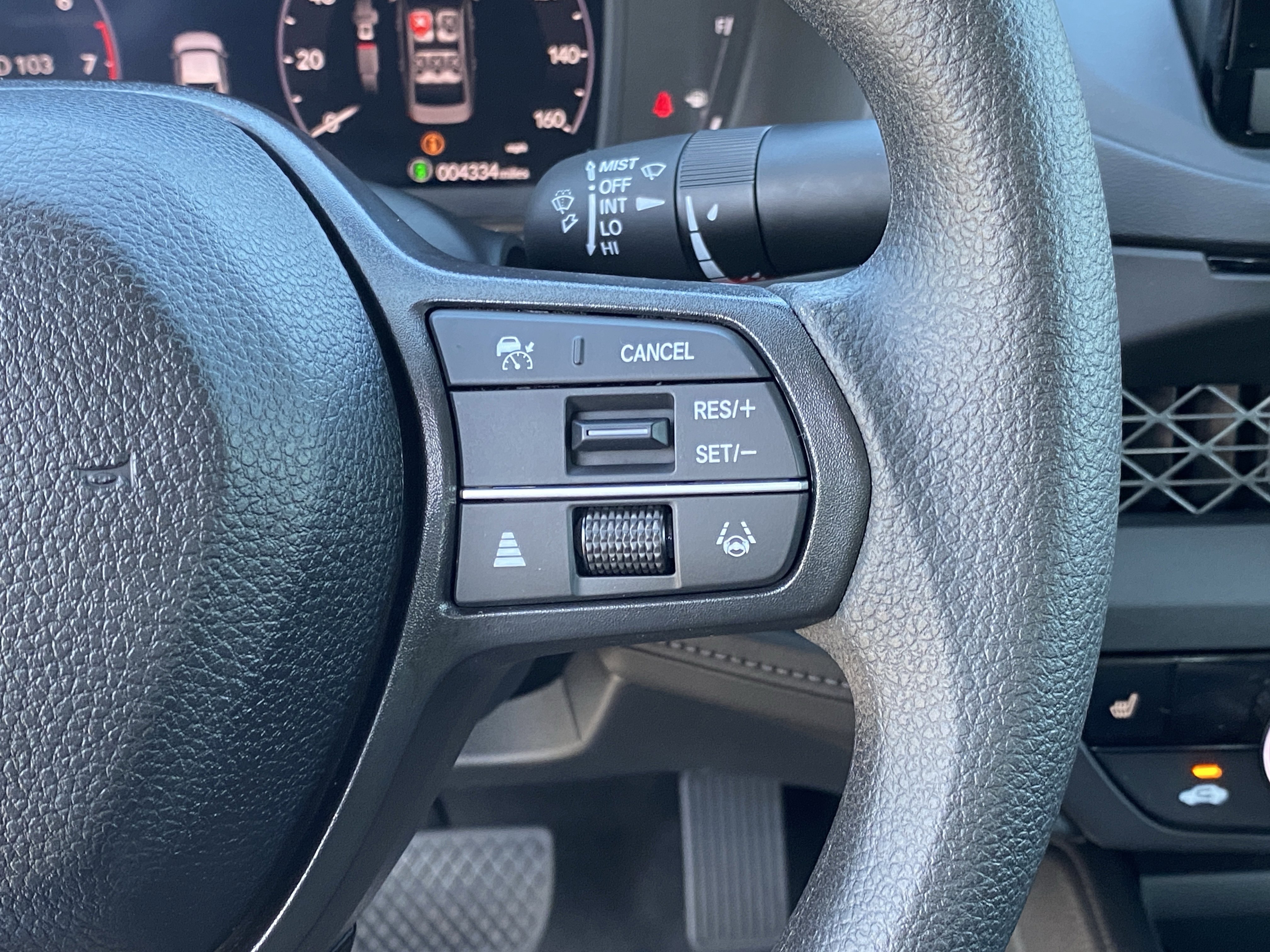 Certified 2025 Honda Accord SE image 27