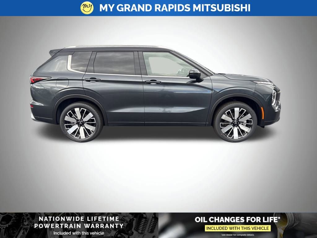 New 2025 Mitsubishi Outlander SEL video 2