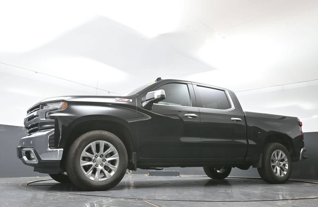 Used 2021 Chevrolet Silverado 1500 LTZ w/ LTZ Premium Package AWD/4WD image 27