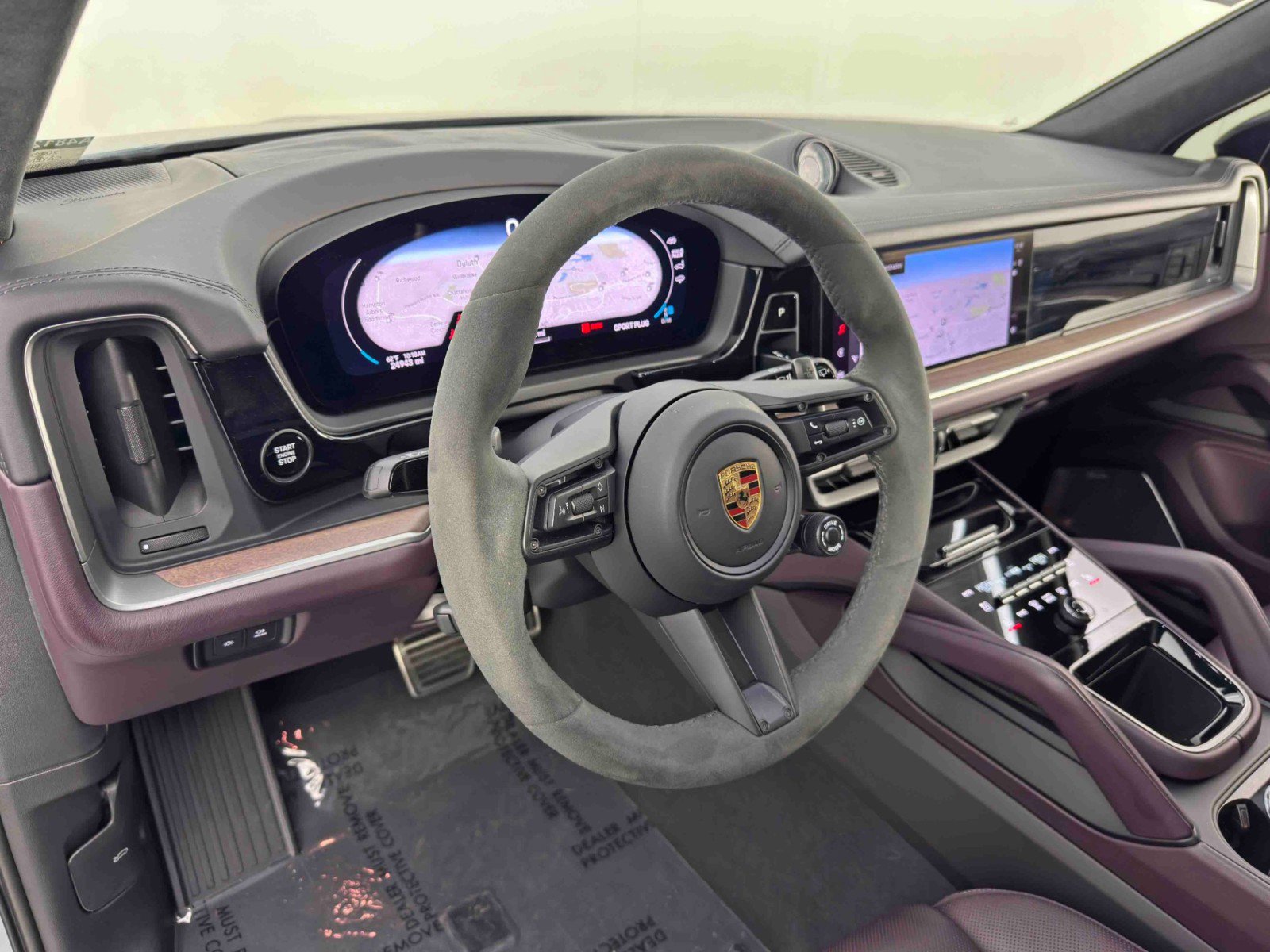 Used 2024 Porsche Cayenne Turbo image 14