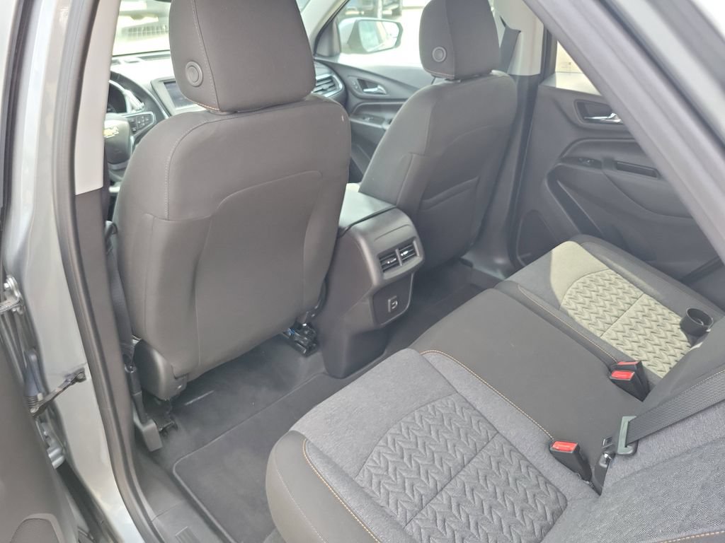 Used 2024 Chevrolet Equinox LT FWD image 19