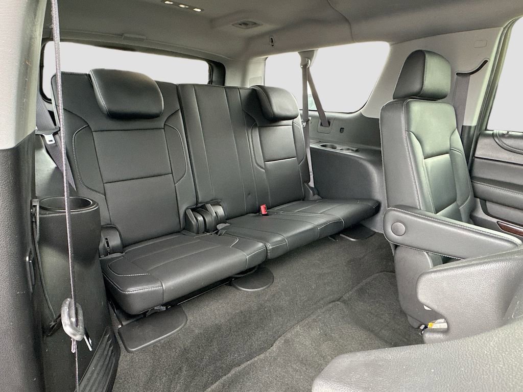 Used 2017 GMC Yukon XL SLT w/ Premium Edition image 38