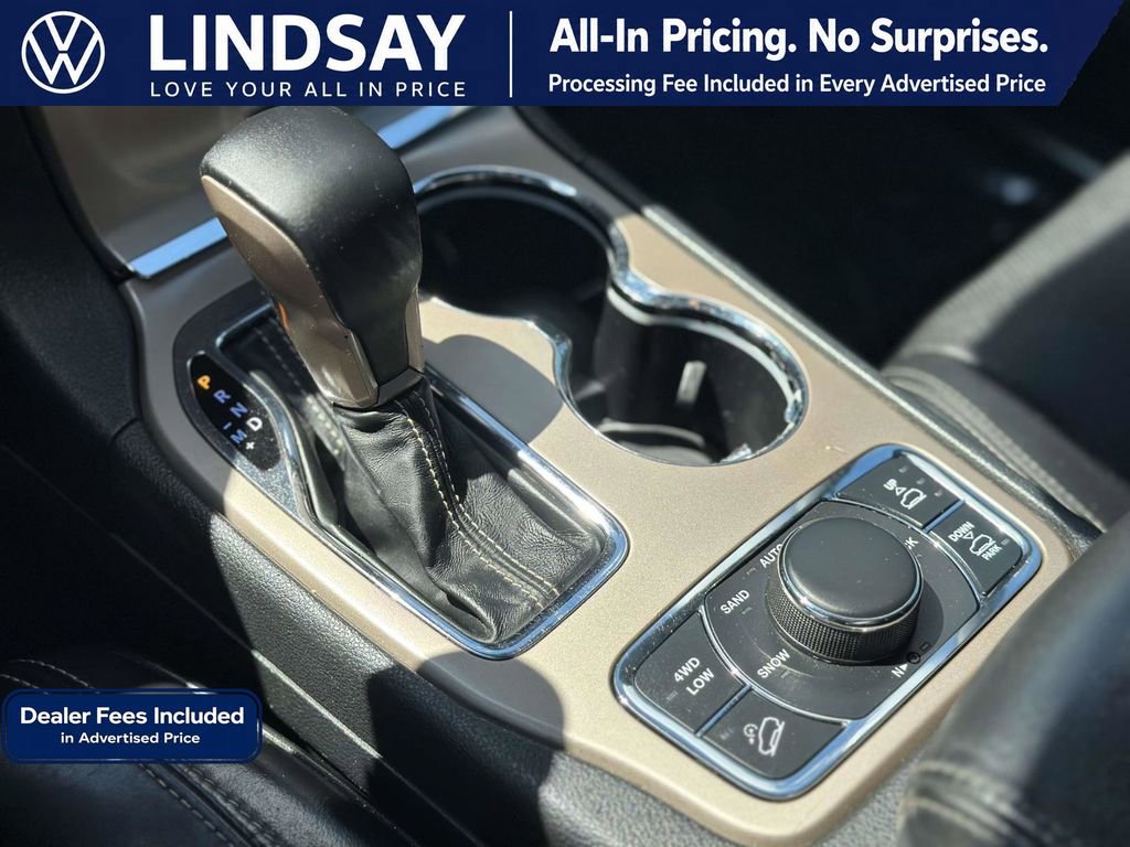 Used 2016 Jeep Grand Cherokee Overland w/ Advanced Technology Group AWD/4WD image 19