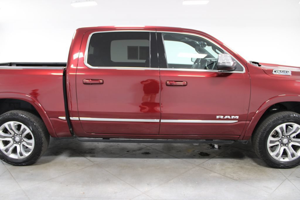 Used 2023 RAM 1500 Limited AWD/4WD image 11