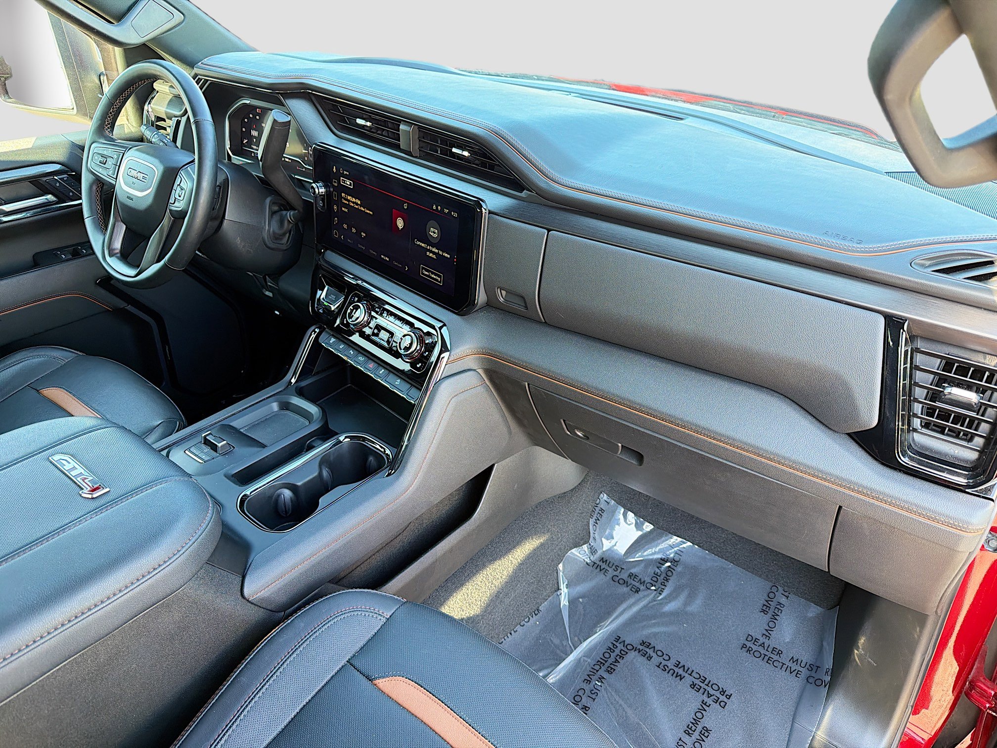 Used 2024 GMC Sierra 2500 AT4 w/ AT4 Premium Plus Package image 13